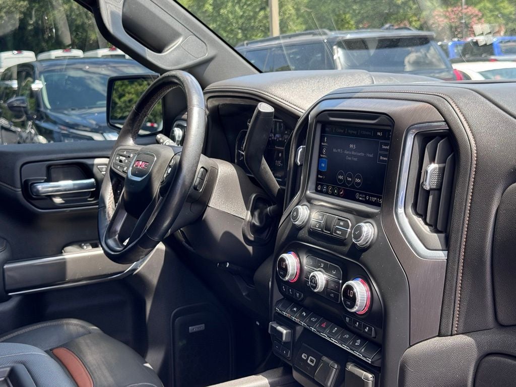 2022 GMC Sierra 1500 Limited AT4