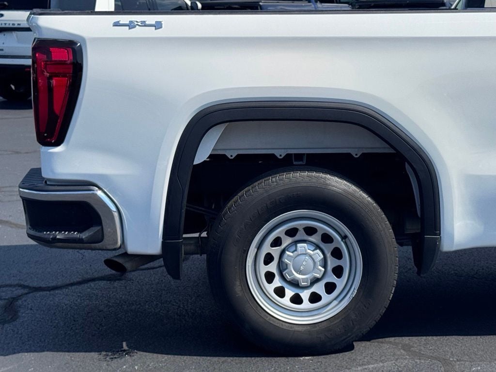 2024 GMC Sierra 1500 Pro