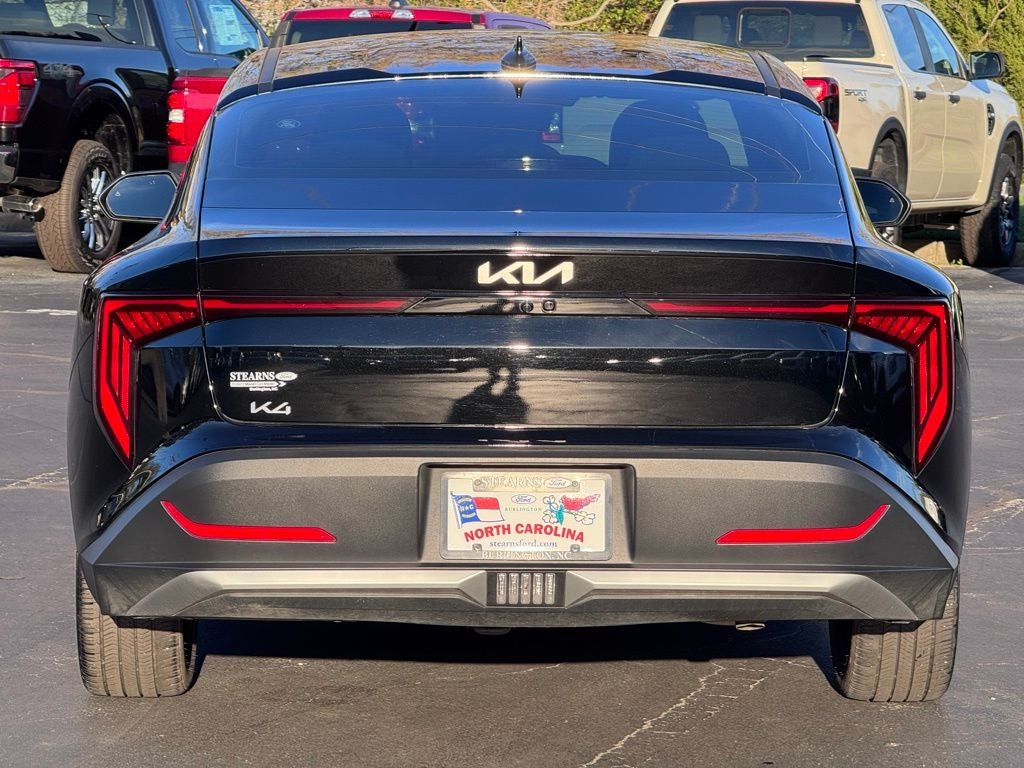 2025 Kia K4 EX