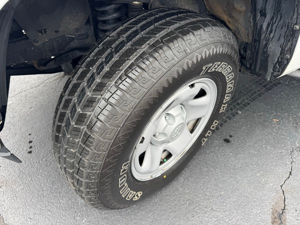 2023 Toyota Tacoma SR V6