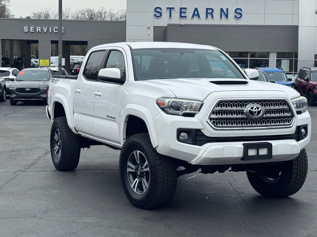 2016 Toyota Tacoma TRD Sport
