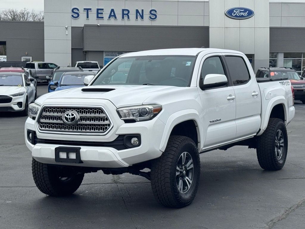 2016 Toyota Tacoma TRD Sport