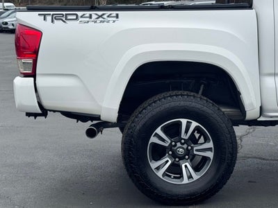 2016 Toyota Tacoma TRD Sport