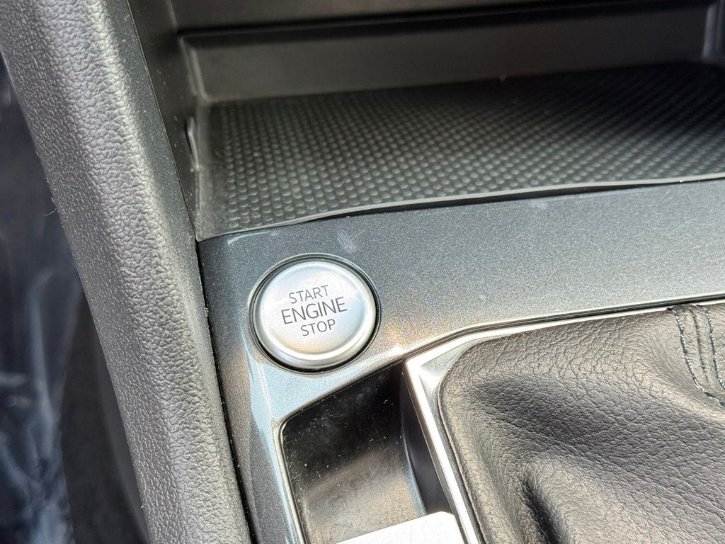2024 Volkswagen Tiguan 2.0T Wolfsburg Edition