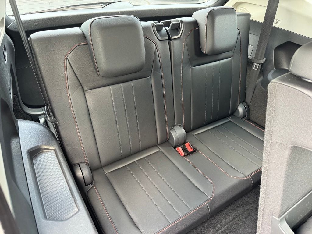 2024 Volkswagen Tiguan 2.0T Wolfsburg Edition