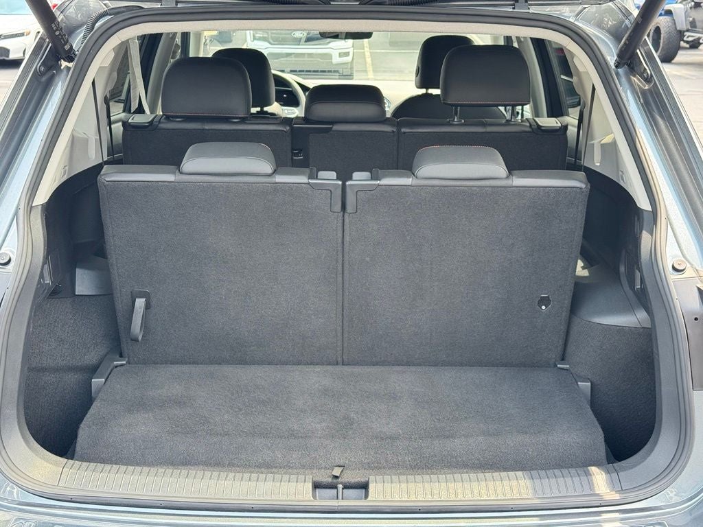 2024 Volkswagen Tiguan 2.0T Wolfsburg Edition