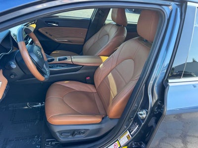 2019 Toyota Avalon Hybrid Limited