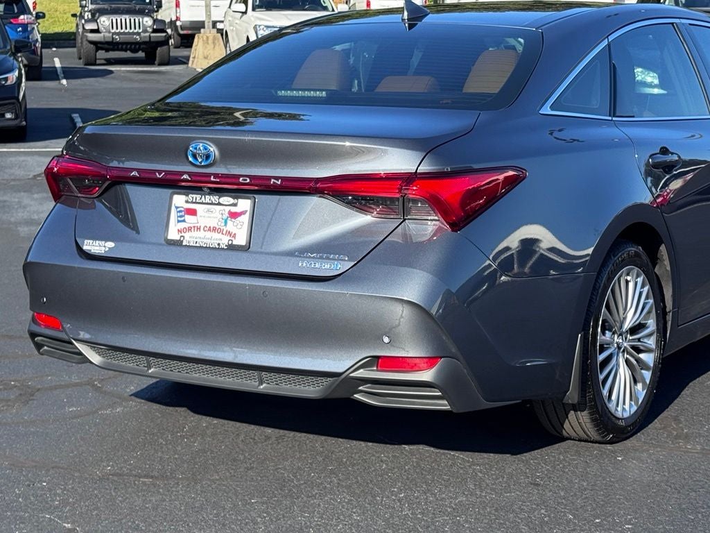2019 Toyota Avalon Hybrid Limited