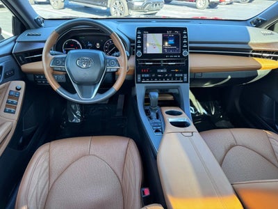 2019 Toyota Avalon Hybrid Limited