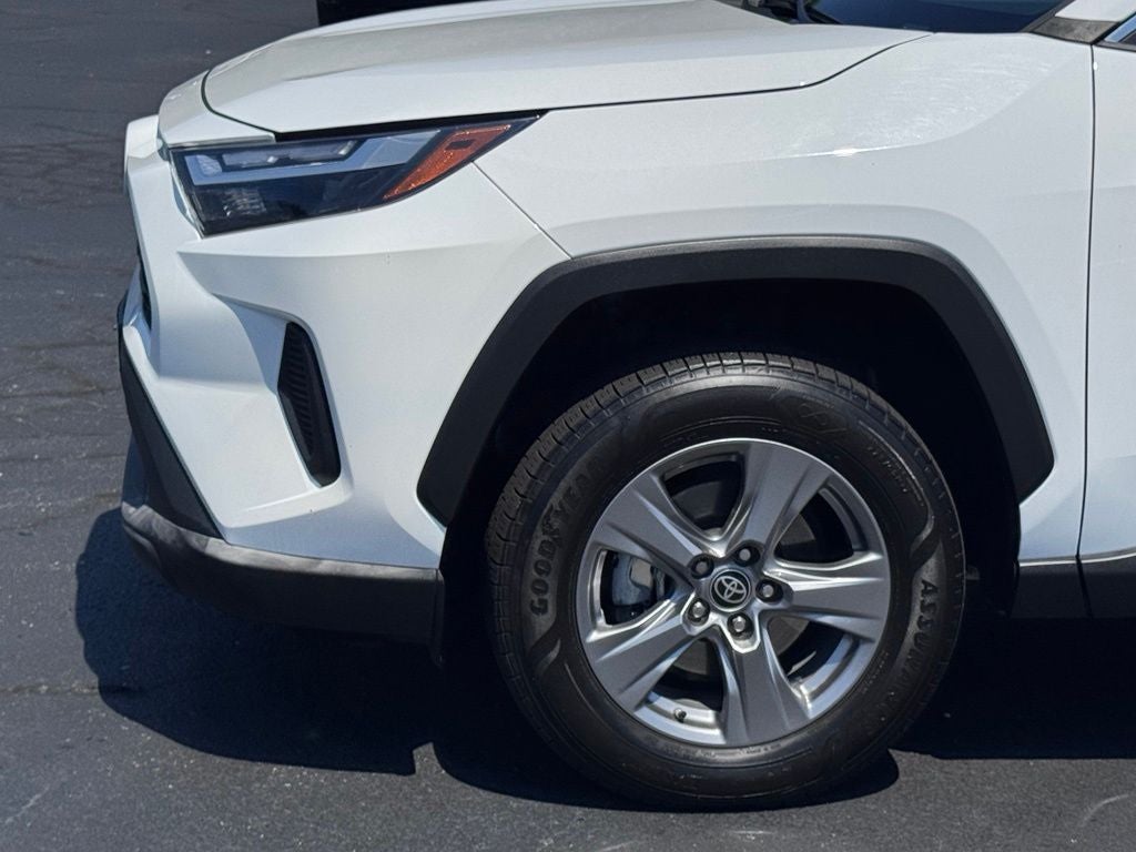 2023 Toyota RAV4 Hybrid LE