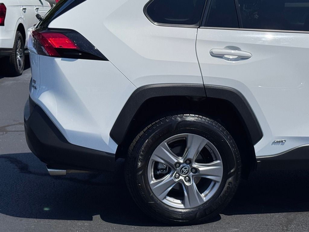 2023 Toyota RAV4 Hybrid LE