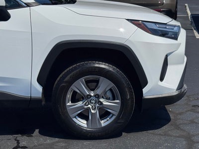2023 Toyota RAV4 Hybrid LE