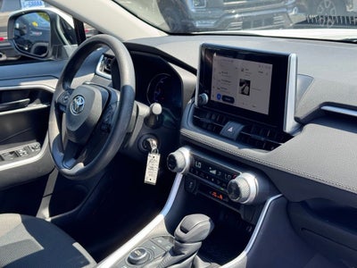 2023 Toyota RAV4 Hybrid LE