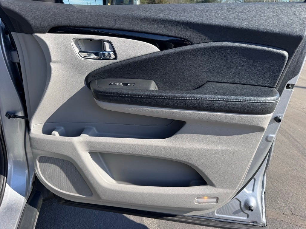 2019 Honda Pilot Touring 7 Passenger