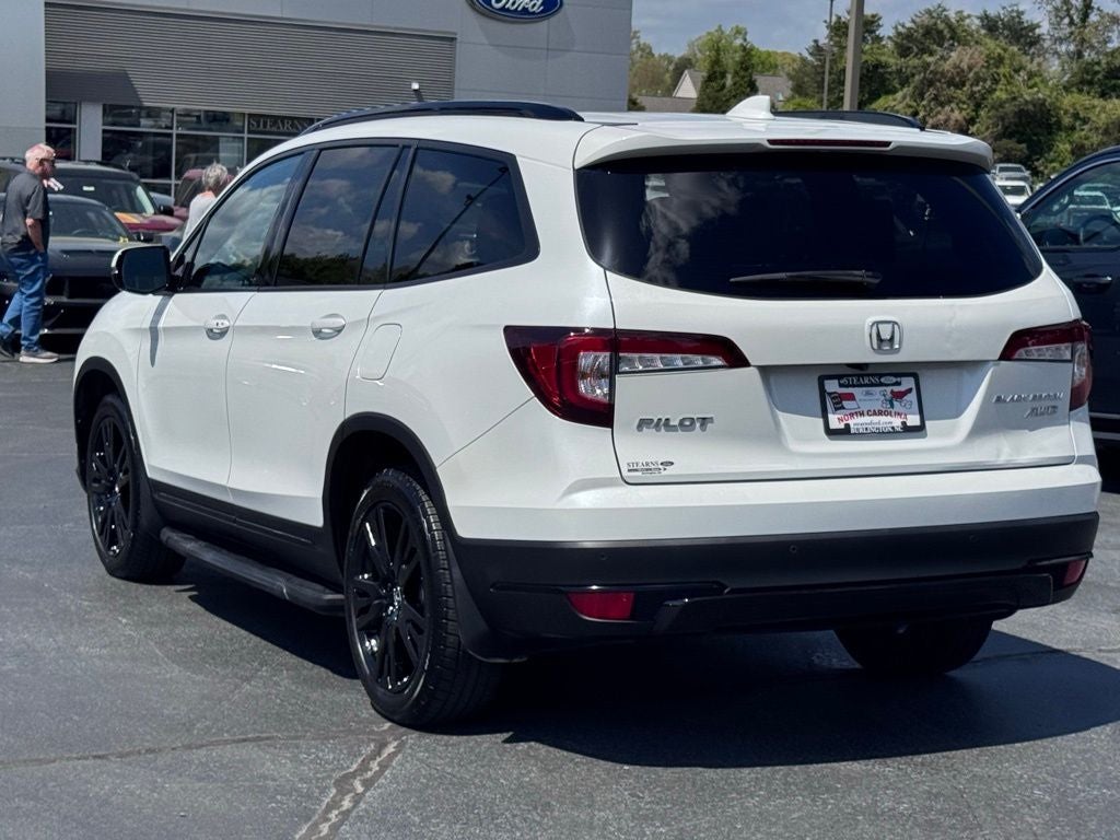 2022 Honda Pilot Black Edition