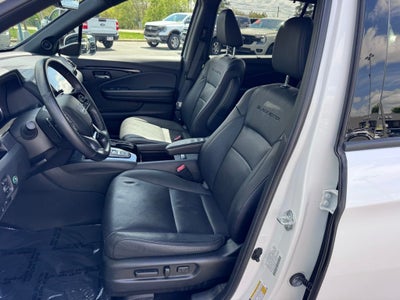 2022 Honda Pilot Black Edition