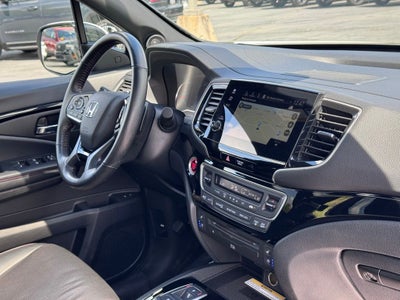 2022 Honda Pilot Black Edition