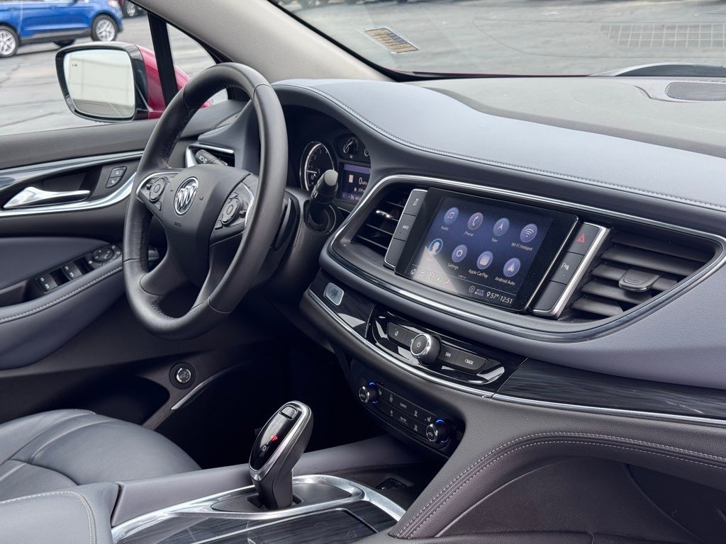 2021 Buick Enclave Essence