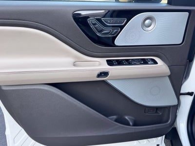 2022 Lincoln Aviator Reserve Premium