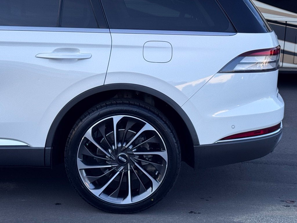 2022 Lincoln Aviator Reserve Premium