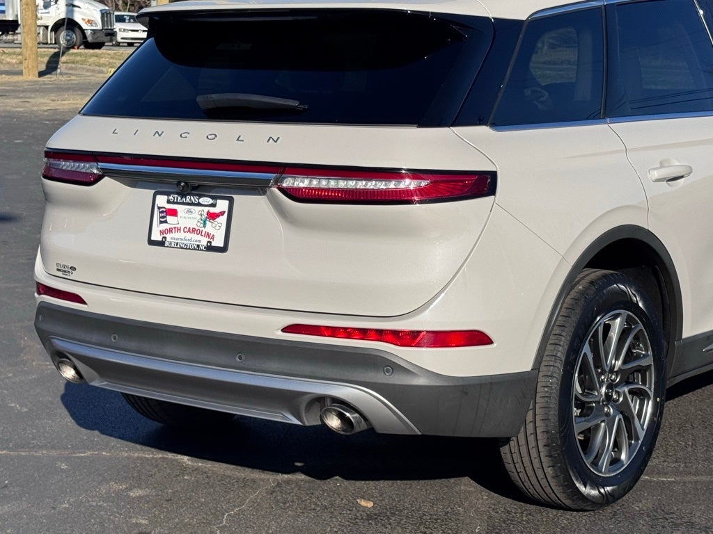 2022 Lincoln Corsair Standard