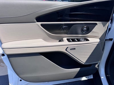 2025 Lincoln Nautilus Reserve