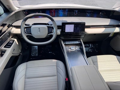 2025 Lincoln Nautilus Reserve
