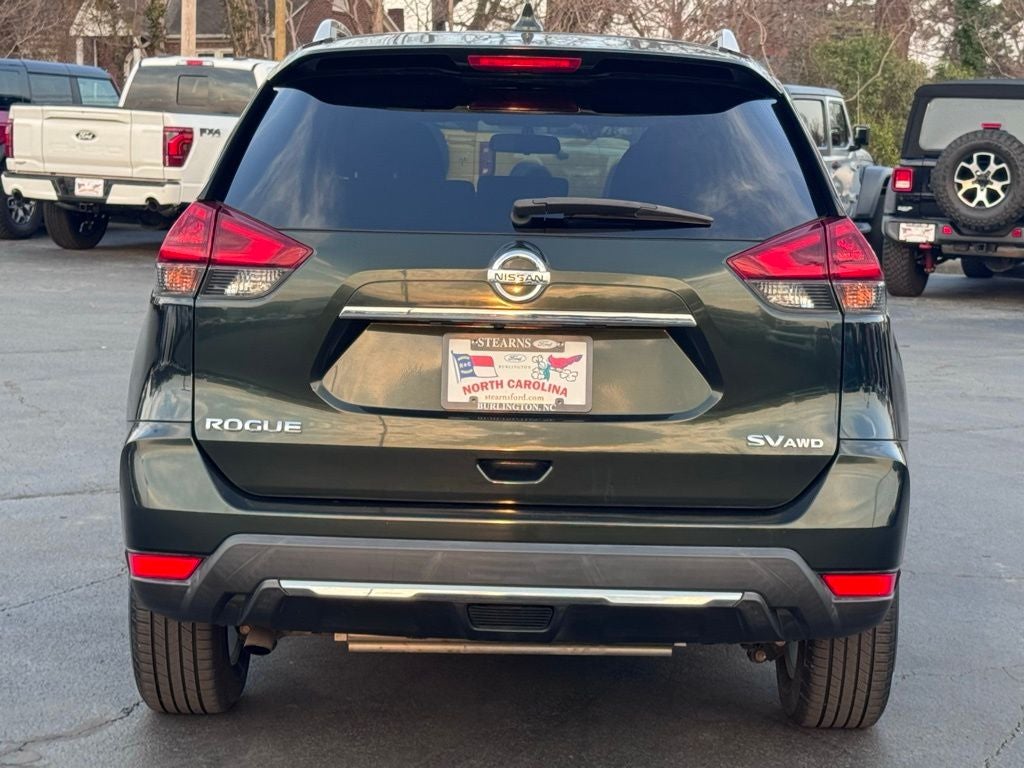 2018 Nissan Rogue SV