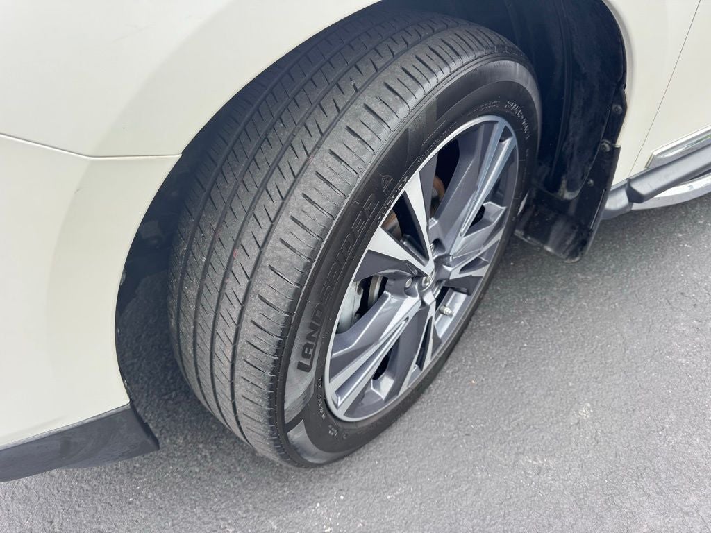 2018 Nissan Pathfinder Platinum