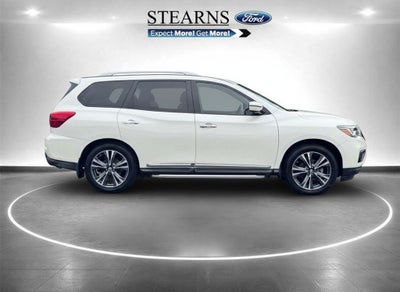 2018 Nissan Pathfinder Platinum