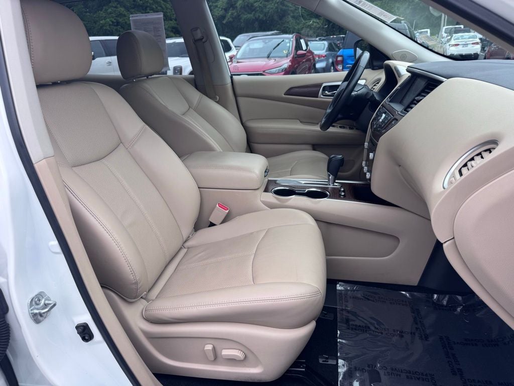 2018 Nissan Pathfinder Platinum