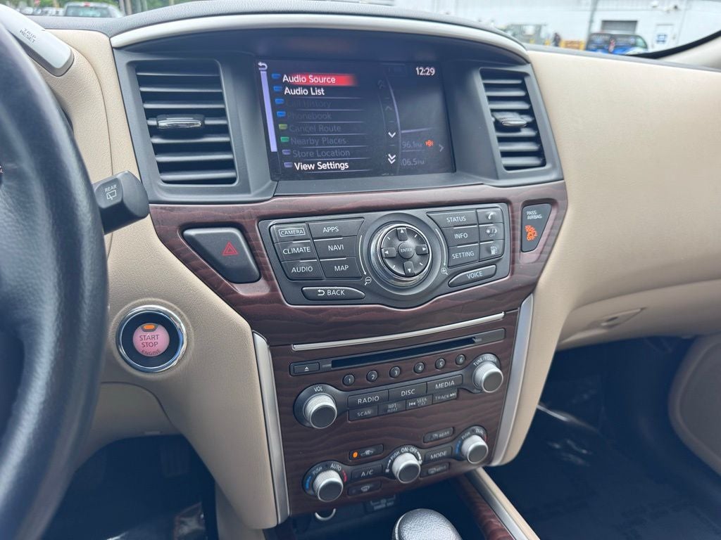 2018 Nissan Pathfinder Platinum