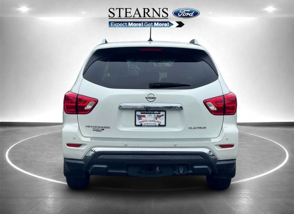 2018 Nissan Pathfinder Platinum