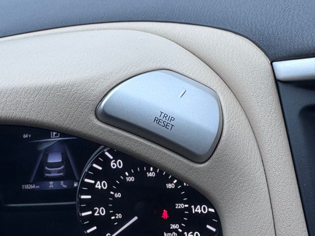 2018 Nissan Pathfinder Platinum