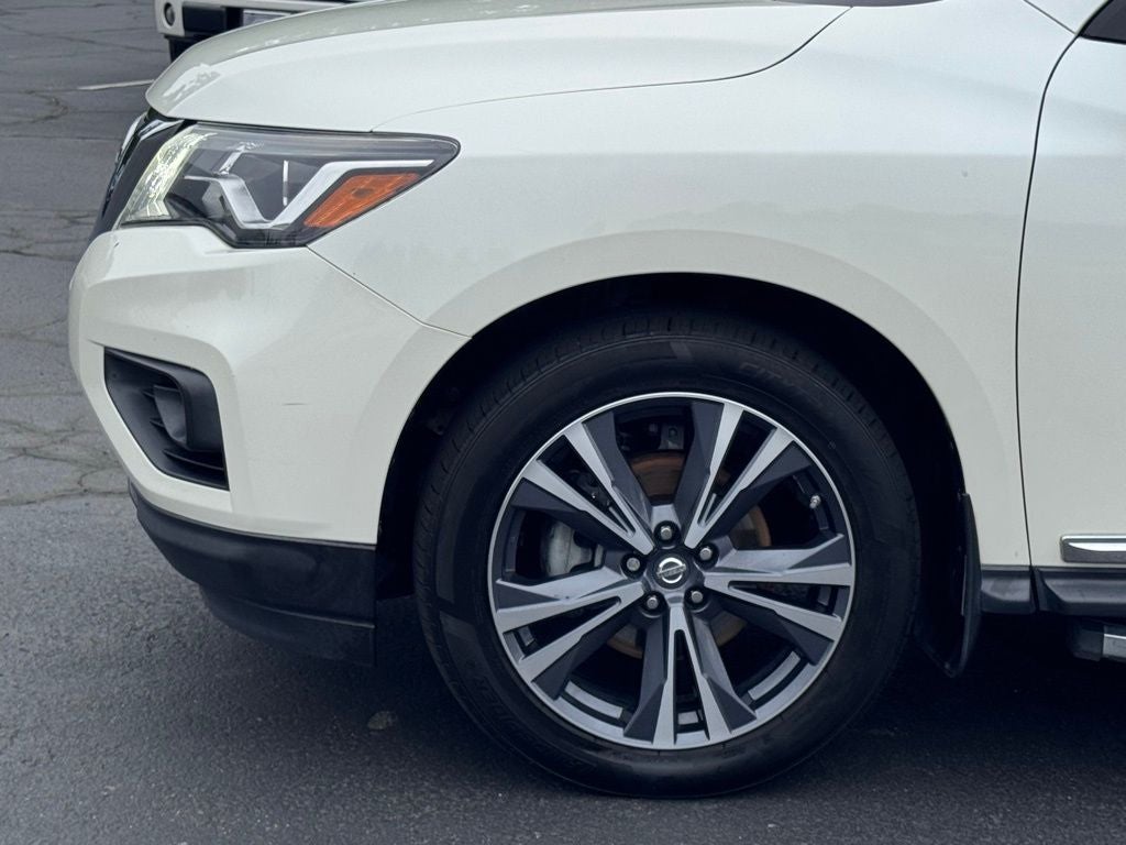 2018 Nissan Pathfinder Platinum