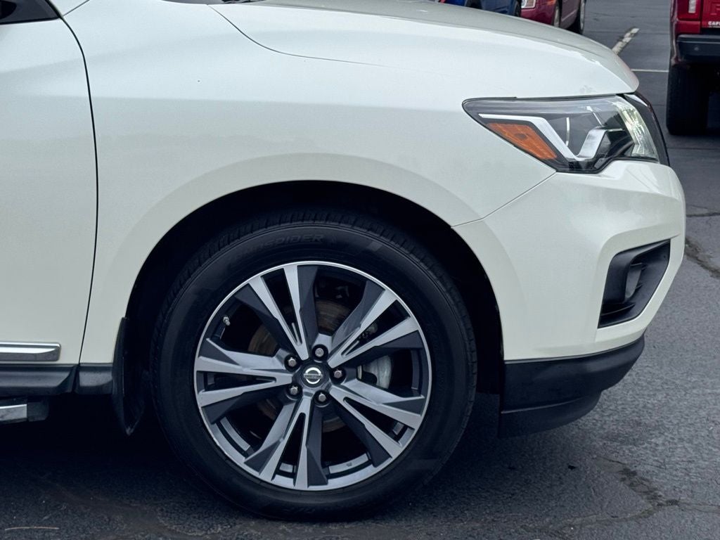 2018 Nissan Pathfinder Platinum