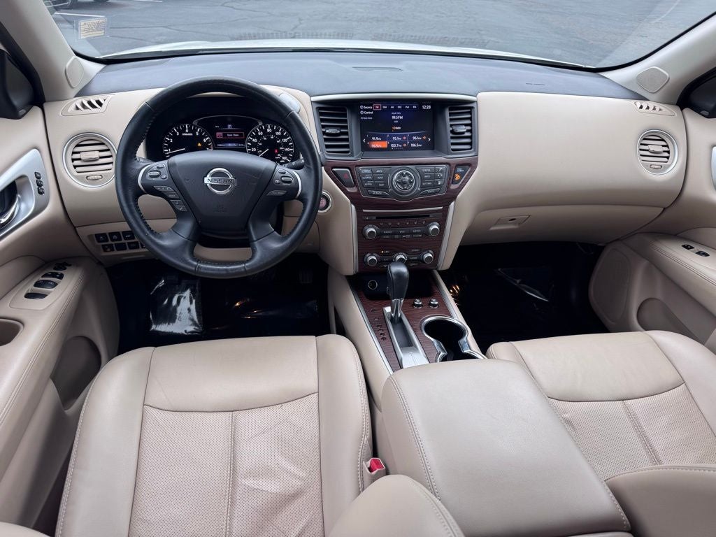 2018 Nissan Pathfinder Platinum