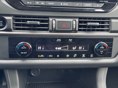 2025 Nissan Pathfinder S