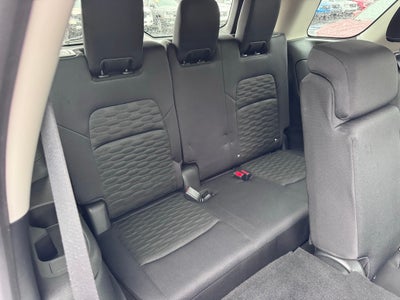 2025 Nissan Pathfinder S