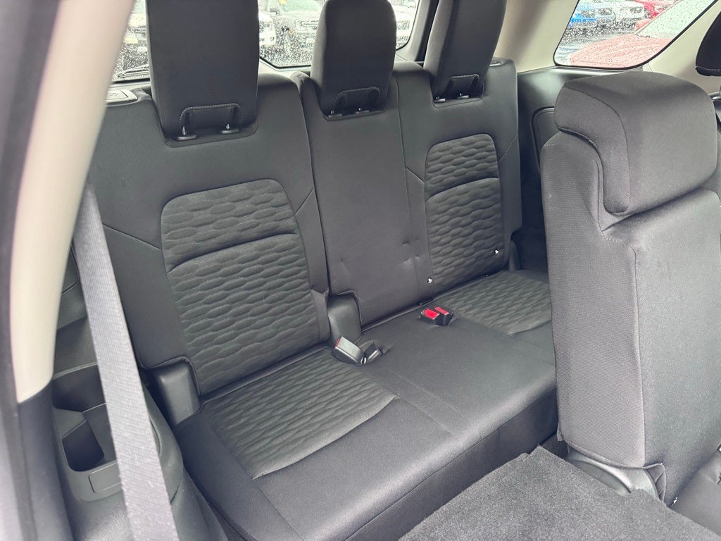 2025 Nissan Pathfinder S