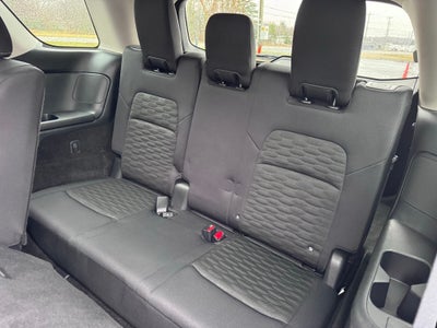 2025 Nissan Pathfinder S