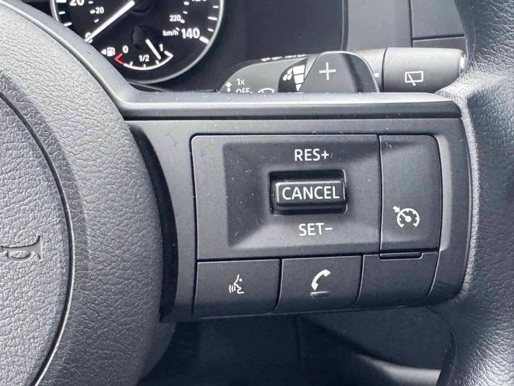 2025 Nissan Pathfinder S