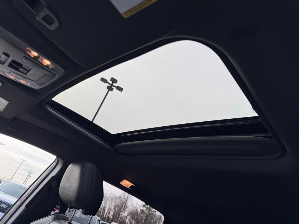 2022 Toyota Sienna XSE 7 Passenger