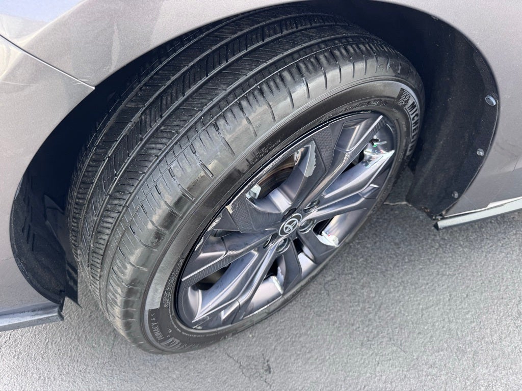 2022 Toyota Sienna XSE 7 Passenger