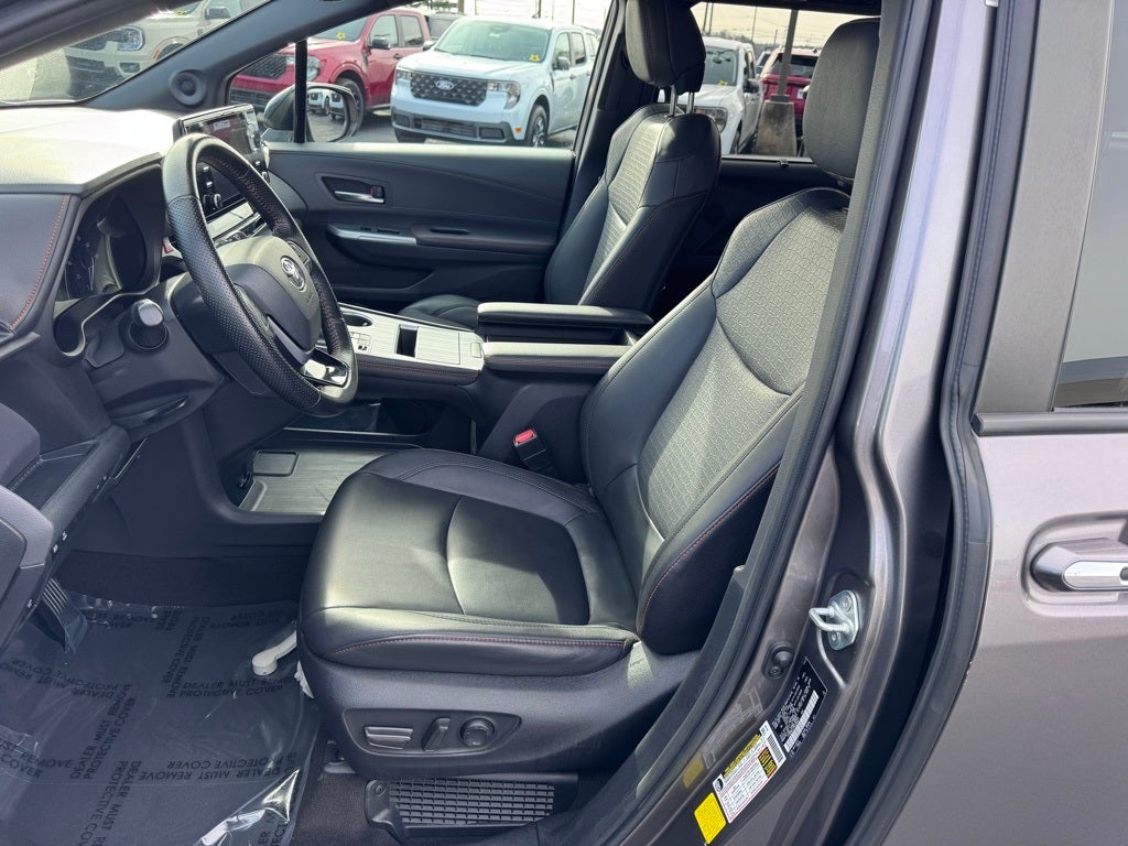 2022 Toyota Sienna XSE 7 Passenger