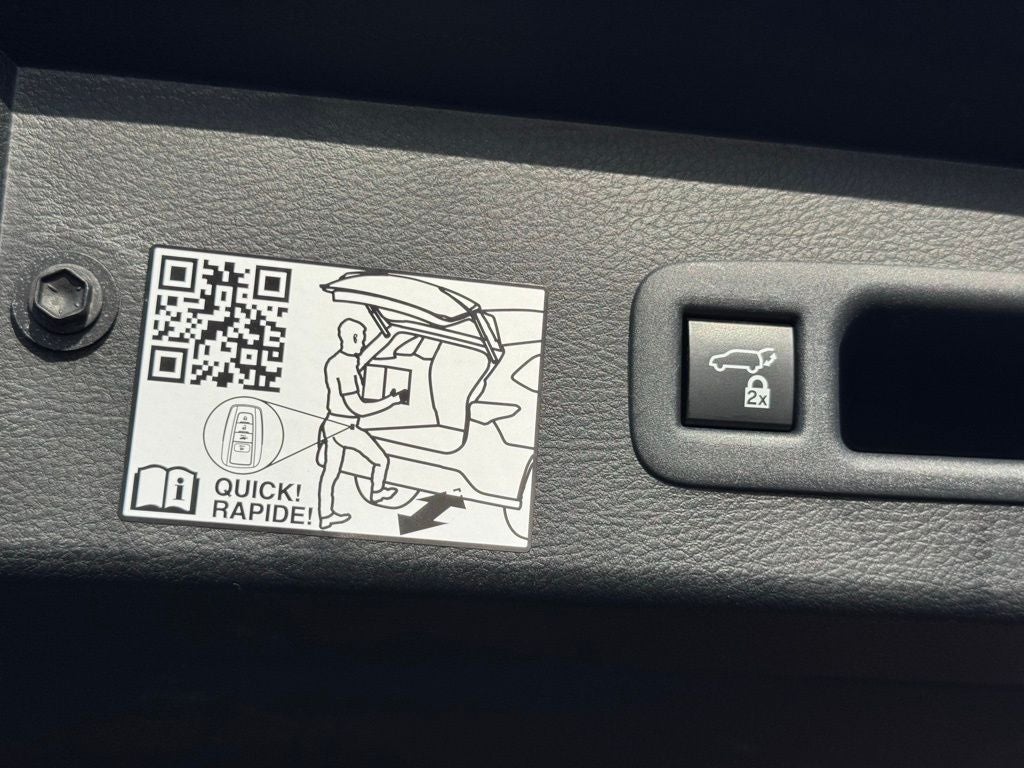 2021 Toyota Sienna XLE 8 Passenger