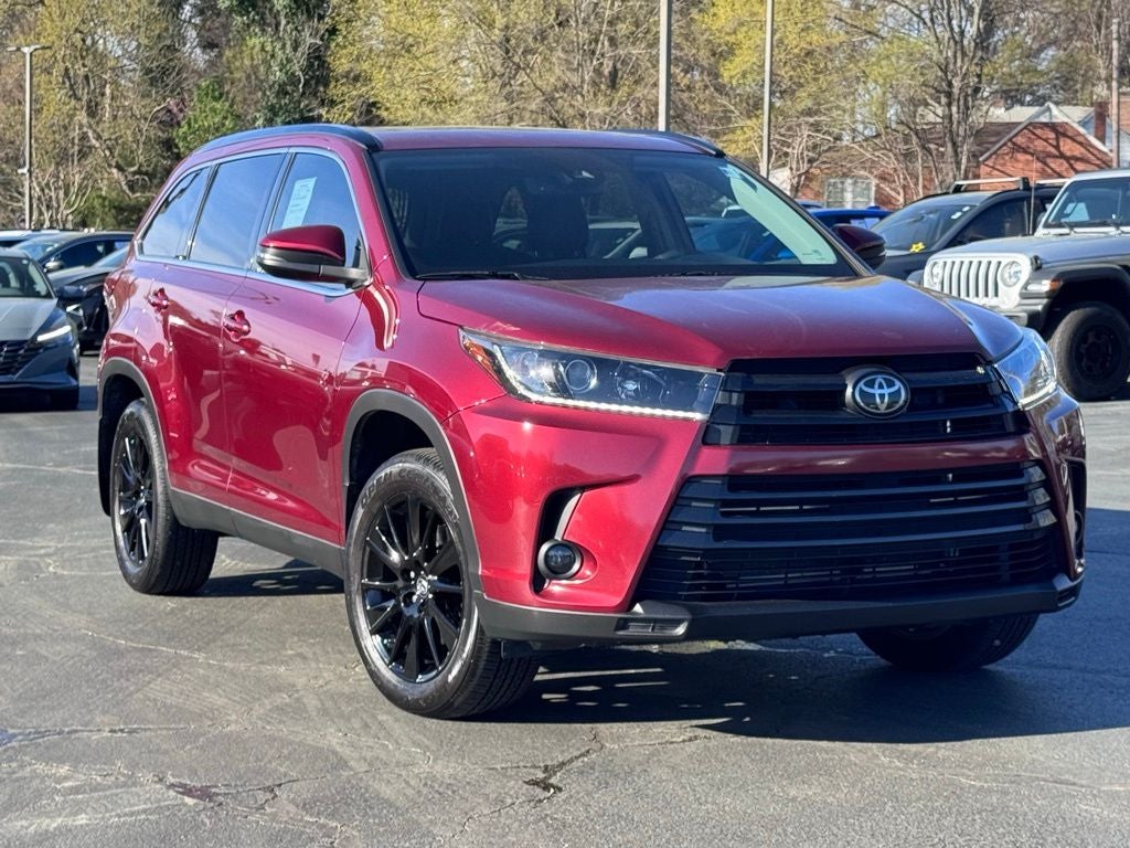 2019 Toyota Highlander SE