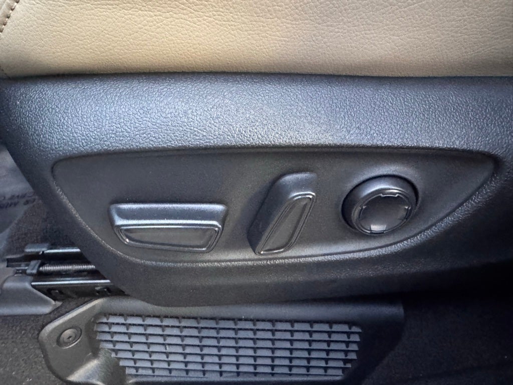 2024 Toyota Sienna Limited 7 Passenger