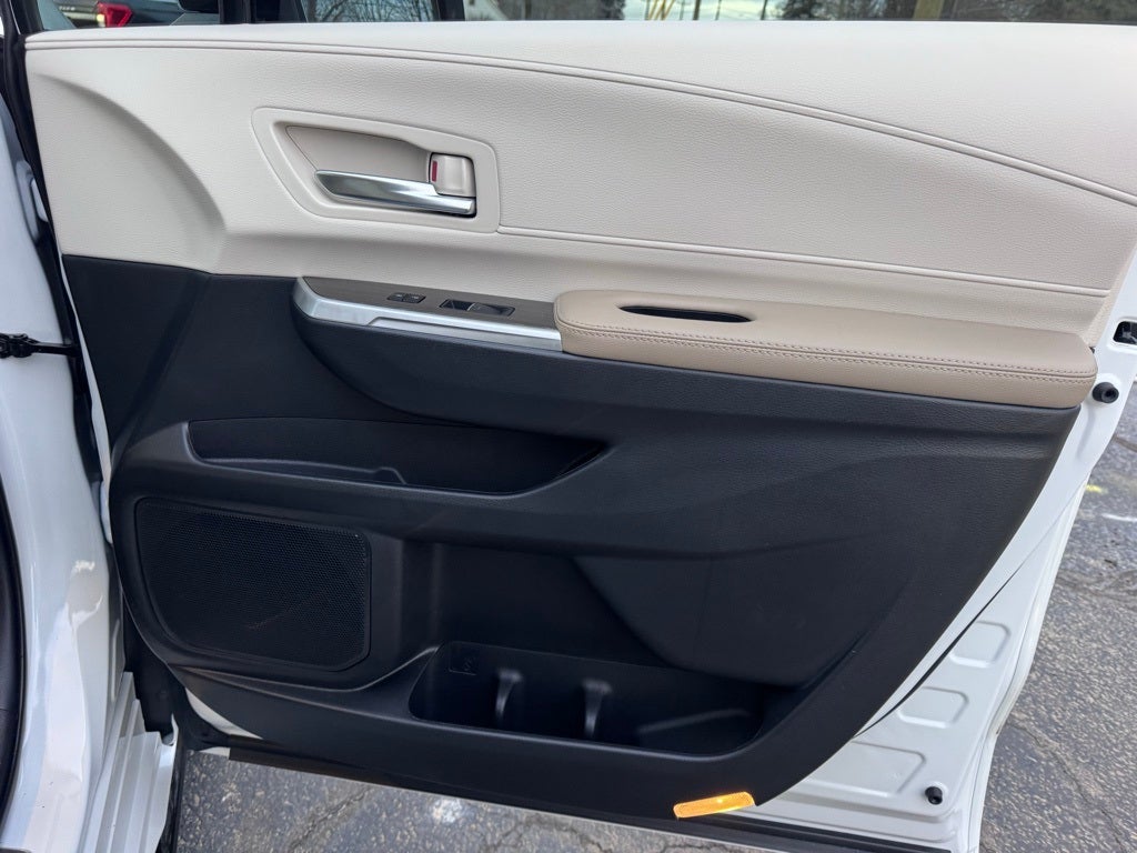 2024 Toyota Sienna Limited 7 Passenger