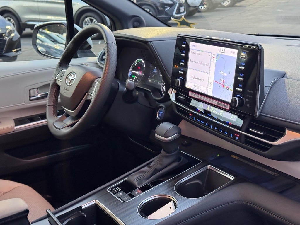 2024 Toyota Sienna Limited 7 Passenger